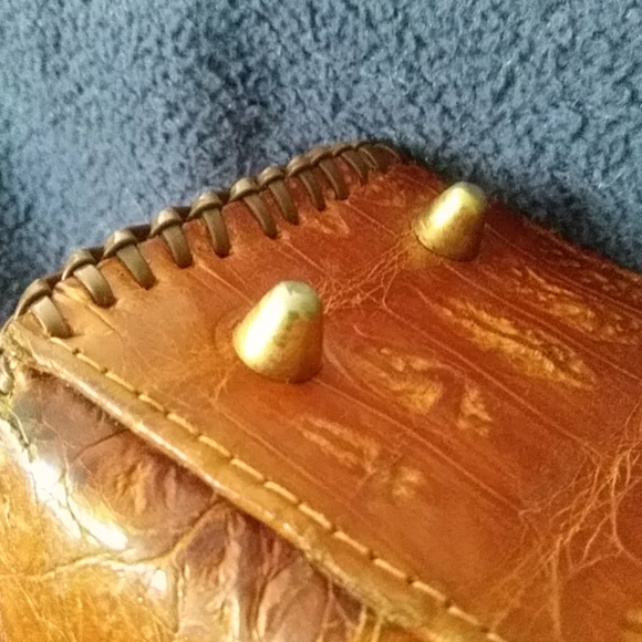 Vintage Alligator Purse - Picture 5 of 9